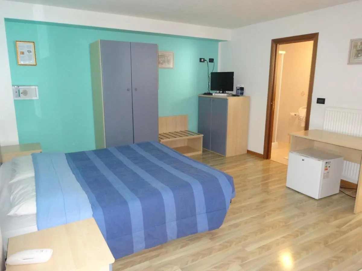 Hotel Genzianella Presenaio