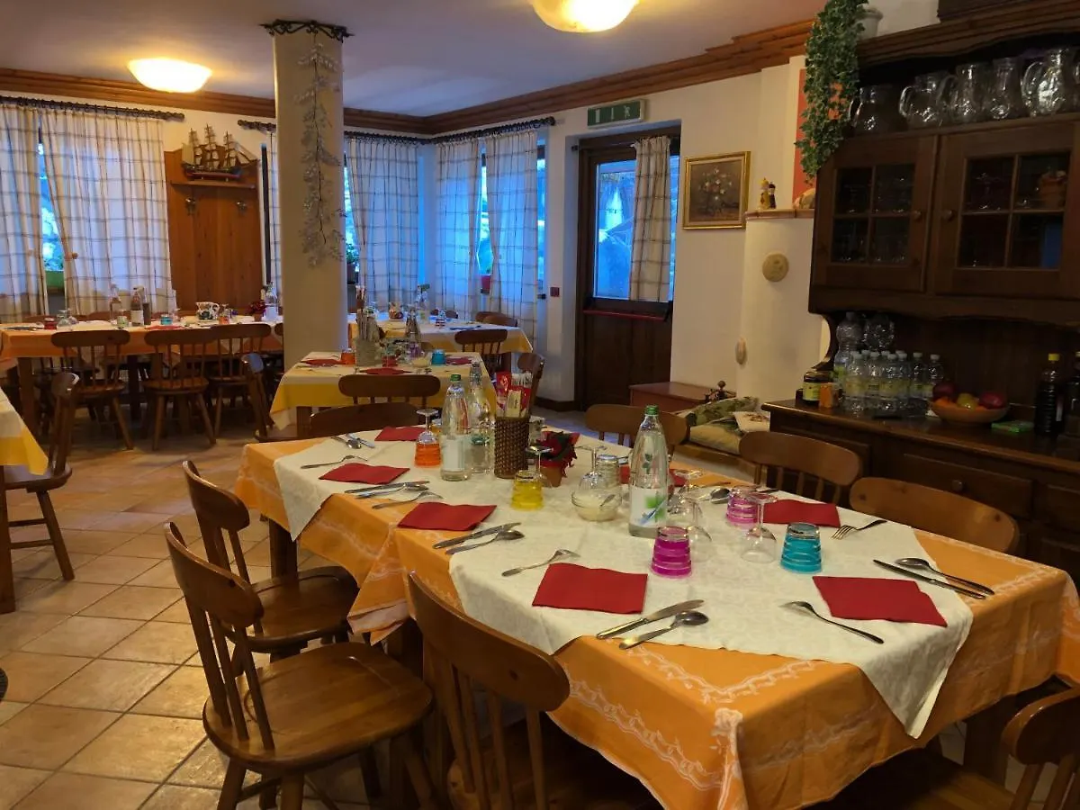 Hotel Genzianella Presenaio 3*,  Italy