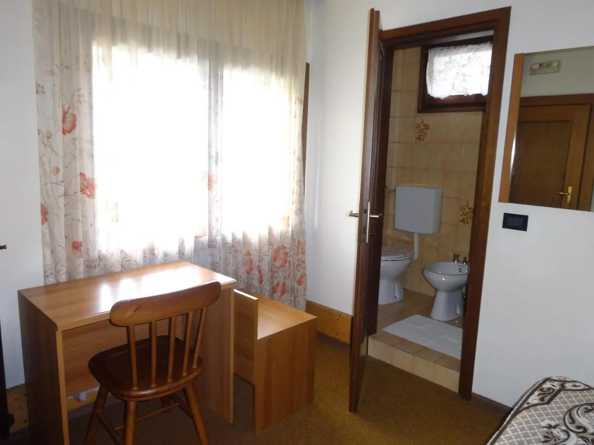 Hotel Genzianella Presenaio 3*,  Italia
