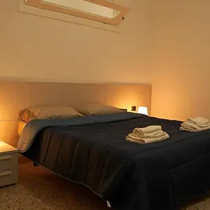 Onethousand House In Con Smarttv , Bari Italia